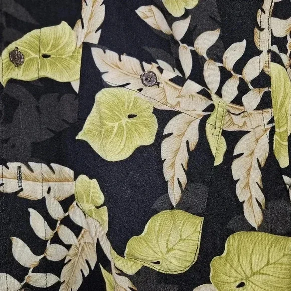 Falls Creek Black Tropical Hawaiian Shirt M Rayon Dark Floral Aesthetic Boho - Picture 6 of 10